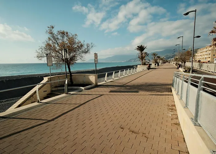 A Due Passi Dal Mare Apartamento *